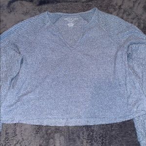 American Eagle, blue v neck cropped long sleeve